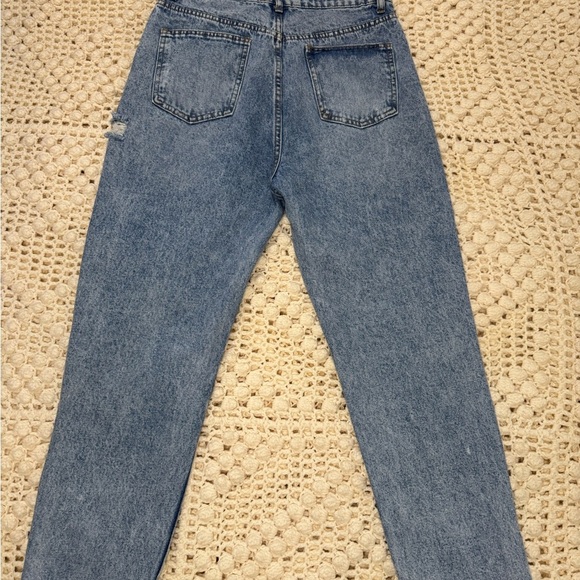 SHEIN Women's Distressed Blue Jeans.       #10 - Picture 11 of 13